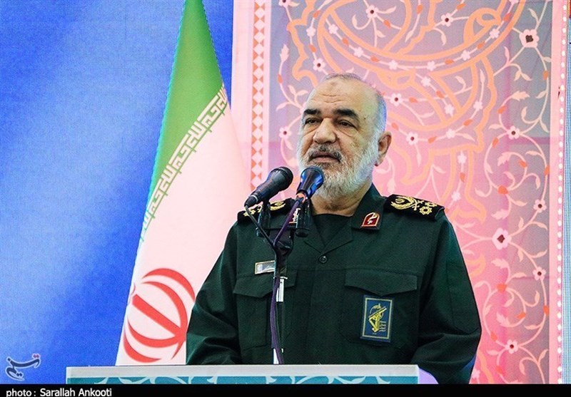 سرلشکر سلامی: دیگر دشمن را راحت نخواهیم گذاشت‌/ تا فتح آخرین قله‌ها از پای نخواهیم نشست