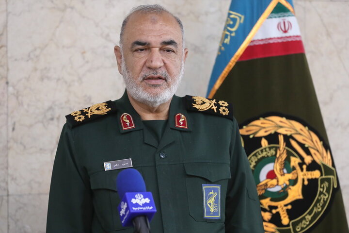 سردار سلامی: سپاه با تمام ظرفیت‌ مشغول خدمات رسانی به زوار اربعین است