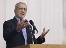 فردای کشور با دوستی و محبت ساخته خواهد شد/با دعوا و اختلاف مشکل ممکت حل نمی‌شود