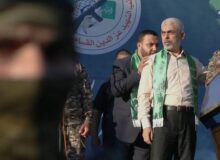 واشنگتن: سنوار زنده و تصمیم‌گیرنده اصلی در حماس است