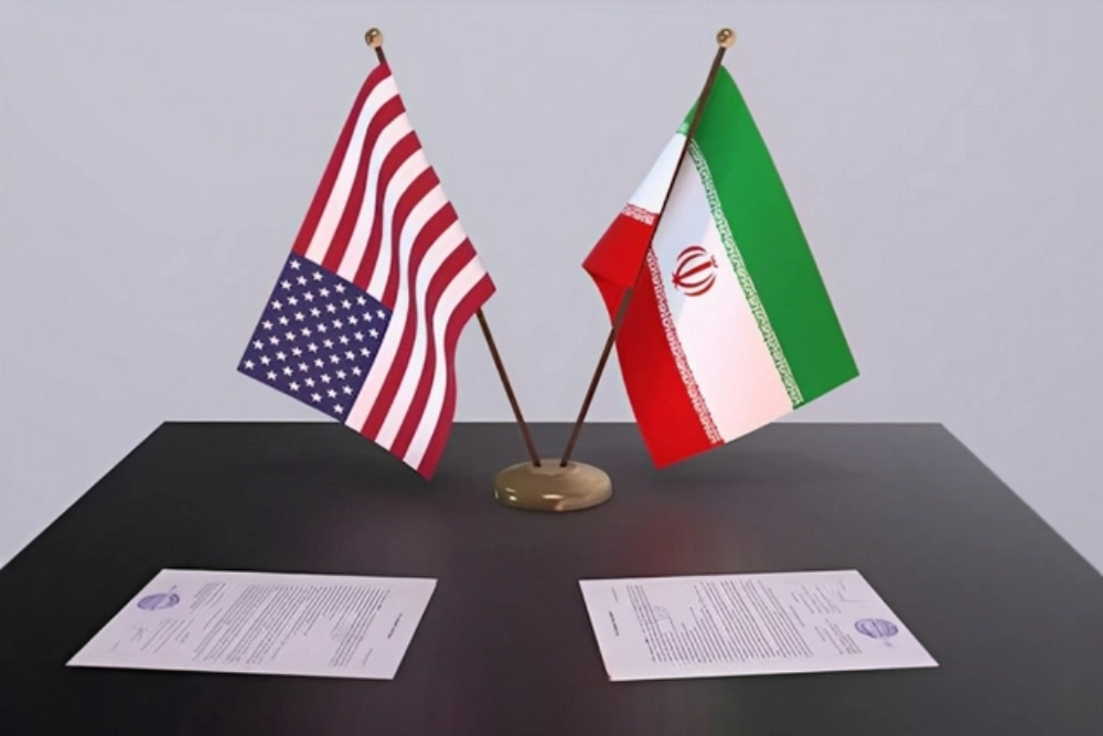 تعویق مذاکرات رم؛ آیا پای اعتراض به دیپلماسی تهدید و تحریم در میان است؟