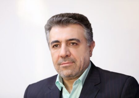 رقص سیاسی با مثلث آشوب