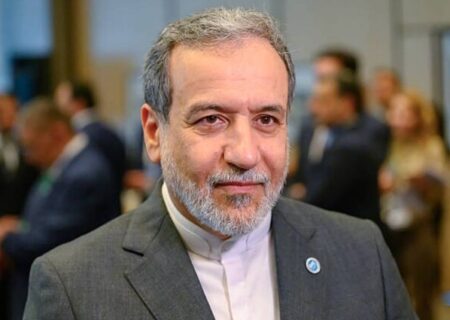 عراقچی: باید مطمئن شویم آمریکا دوباره در میانه مذاکرات ما را هدف حمله قرار نمی‌دهد