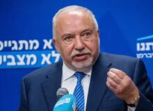 وزیر جنگ اسبق رژیم صهیونیستی: نتانیاهو دودمان اسرائیل را به باد می‌دهد