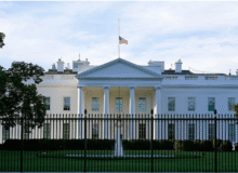 یک سوم کارکنان کاخ سفید بدون حقوق به مرخصی اجباری رفتند