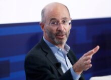 رابرت مالی: اسرائیل قادر به مقابله با موشکهای ایران نبود