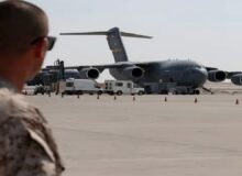 رویترز: آمریکا برای استقرار نظامی در پایگاه هوایی دمشق آماده میشود