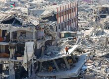 اکونومیست: هیچ طرحی برای بازسازی غزه ضمانت اجرایی ندارد