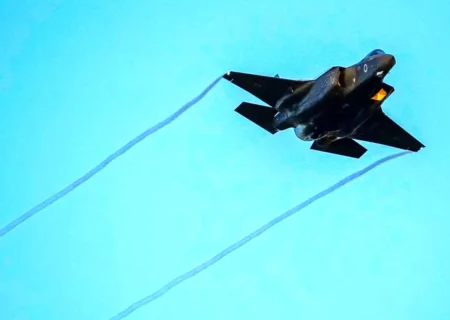 هدف اسرائیل از به پرواز دراوردن هواپیماهای خود در مرزهای ایران چیست؟