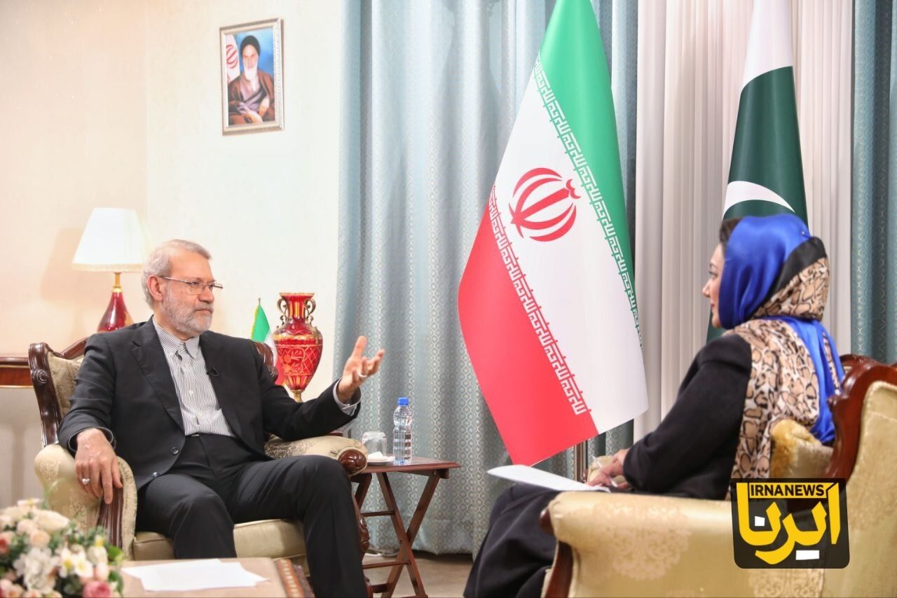 استفاده از انرژی هستهای در ایران با جدیت دنبال میشود/ تفکر آمریکا و اسرائیل احمقانه است