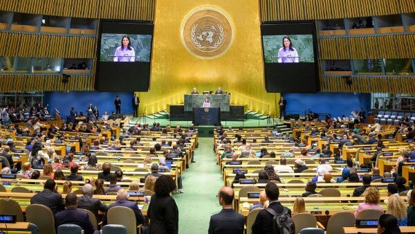 مجمع عمومی سازمان ملل خواستار عقبنشینی رژیم صهیونیستی از سرزمینهای فلسطینی شد