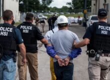 آمریکا پذیرش مهاجران از ۱۹ کشور را متوقف کرد