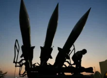 تلاش شبانه‌روزی برای شلیک همزمان 2000 موشک؛ سیگنال جدید واشنگتن به تهران و پکن از آب‌های آزاد