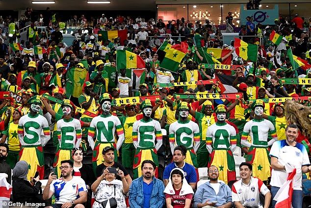 سایه ترامپ بر فوتبال؛ هواداران کدام کشورها از سفر به آمریکا برای جامجهانی محروم شدند؟