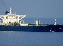 آمریکا دومین نفتکش را هم توقیف کرد؛ رویارویی رهبران چپ و راست بر سر حمله به کشور همسایه