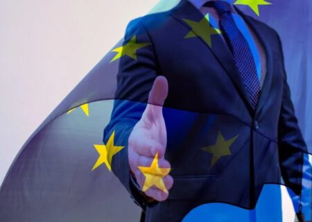 هیل: نخبگان اروپایی در ۱۰ سال گذشته در مورد مسائل مهم ژئوپلیتیکی اشتباه کرده‌اند