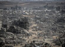 الجزیره: محو نظام‌مند محله‌های شمال غزه با انفجار و تخریب گسترده همچنان ادامه دارد