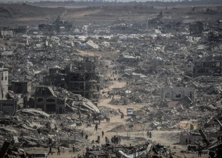 الجزیره: محو نظام‌مند محله‌های شمال غزه با انفجار و تخریب گسترده همچنان ادامه دارد