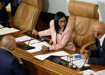 ارزیابی محرمانه سیا از آینده ونزوئلا/ چرا نزدیکان مادورو گزینه مطلوب واشینگتن‌اند؟