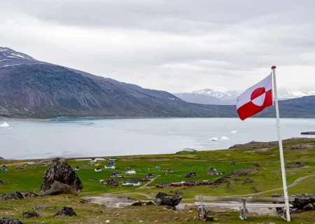 گرینلند کجاست و از تاریخچه آن چه می‌دانیم؟