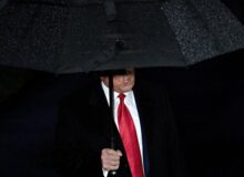 نیویورک تایمز: آمریکای امروز با اراده یک شخص اداره می‌شود، نه قانون اساسی‌اش