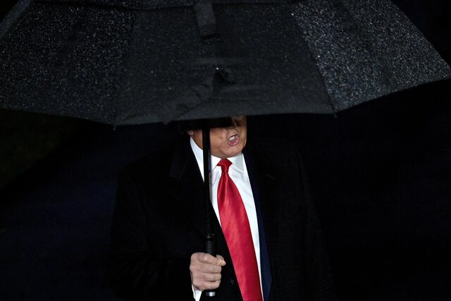 نیویورک تایمز: آمریکای امروز با اراده یک شخص اداره می‌شود، نه قانون اساسی‌اش