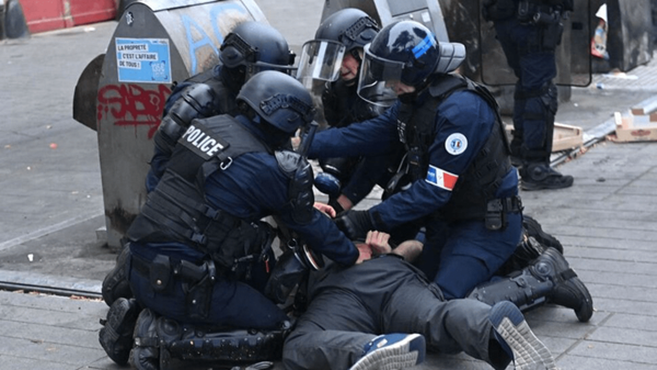 واکنش کشورهای غربی به اقدامات تروریستی چگونه است؟