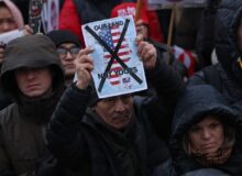 حق با من است: سیاست خارجی آمریکا گروگان شاه دیوانه، ترامپ است