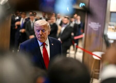 جان کری: اشتباه گرفتن دوست با دشمن، آمریکا را منزوی می‌کند