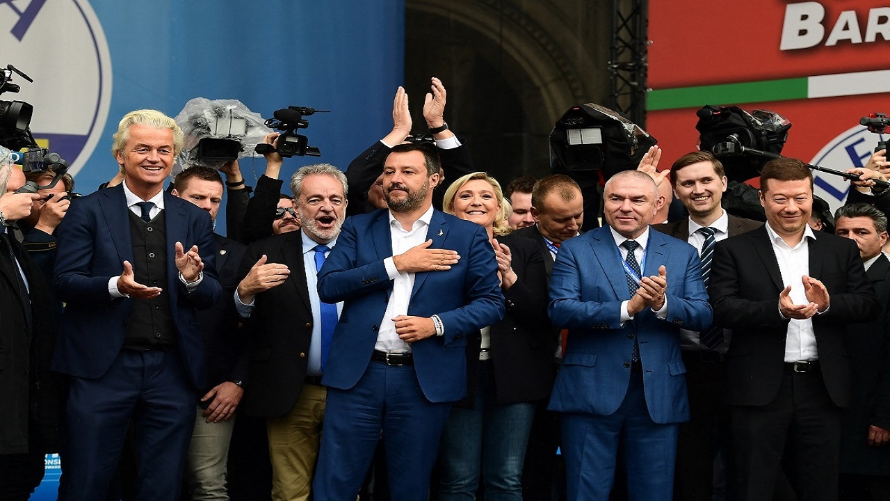 نیویورک تایمز: وقتی ترامپ به باری بر دوش راست افراطی اروپا تبدیل شد