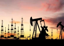 کاهش قیمت نفت همزمان با توافق ایران و آمریکا برای مذاکره