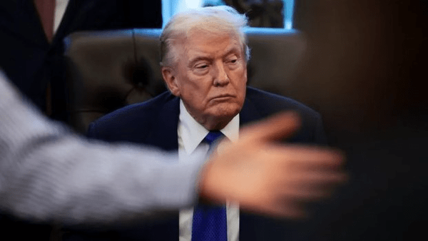 رأی الیوم: میانجی‌گران منطقه چه گفتند که تصمیم ترامپ تغییر یافت؟