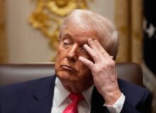 پزشک فیزیوتراپیست: شاید فقط ۲ تا ۴ سال از عمر ترامپ باقی مانده باشد