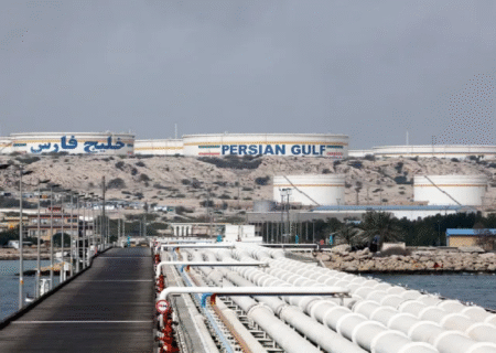 فارین پالیسی: نفت ایران؛ انگیزه پنهان آمریکا در مسیر مذاکرات هسته‌ای