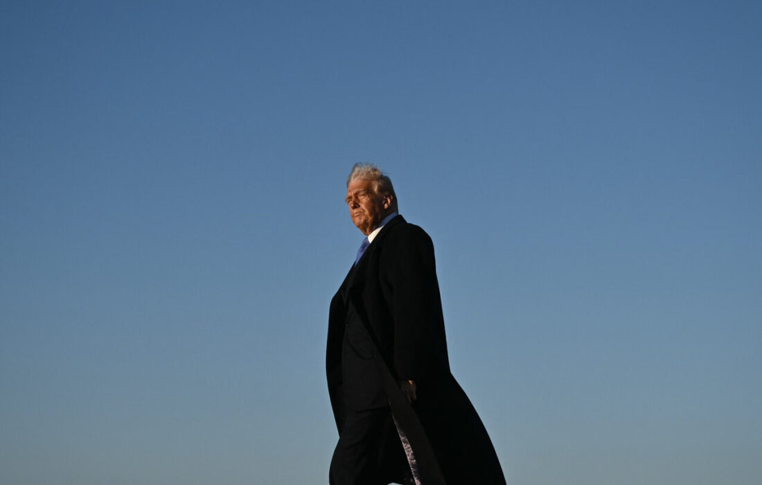 چگونه «اول آمریکا» ممکن است به «آمریکای تنها» تبدیل شود / دشمنان آمریکا از رفتار ترامپ رضایت دارند