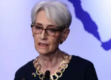 وندی شرمن: عراقچی حریف بسیار جدی‌ای است/ هر توافقی ممکن است با فشار اسرائیل و کنگره آمریکا روبه‌رو شود