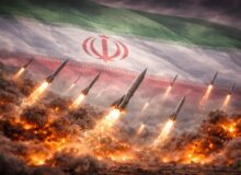 معاریو: اسرائیل نگران ۱۸۰۰ موشک ایرانی و جنگ هم‌زمان در ۴ جبهه است