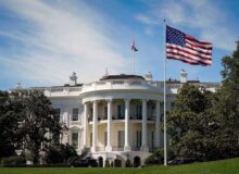 آمریکا در حال بررسی لغو تحریم‌های ایران است