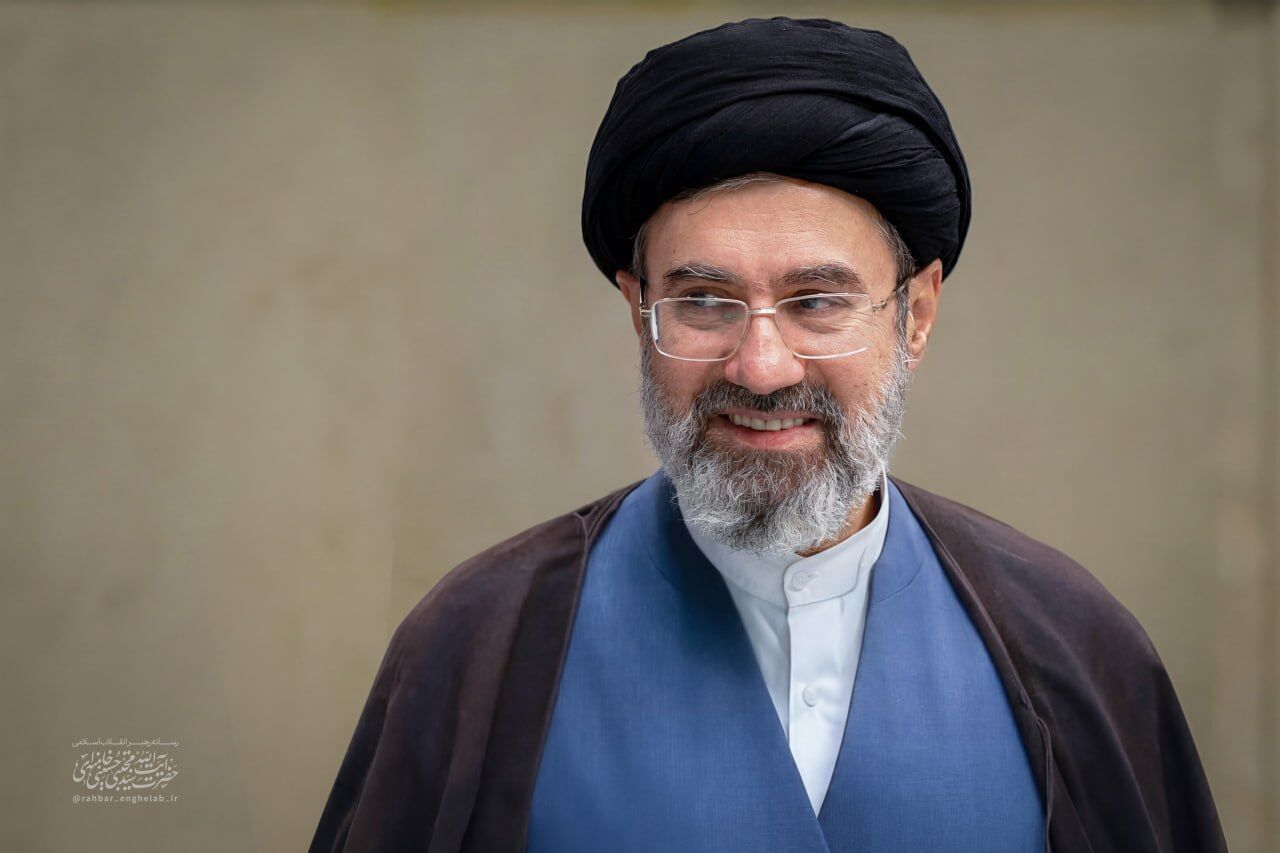 پیام نوروزی رهبر انقلاب: خط مقدم ایران خیلی بزرگتر از ذهنیت حقیر دشمن است