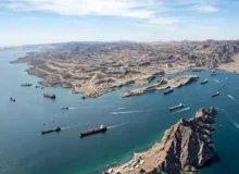 گزارش آسوشیتدپرس از نظم جدید در تنگه هرمز؛ ایجاد «ایستگاه عوارضی» توسط ایران