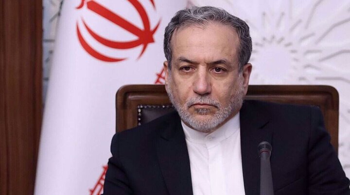 عراقچی: به مدت دو هفته تردد امن در تنگه هرمز در هماهنگی با ایران مقدور خواهد بود