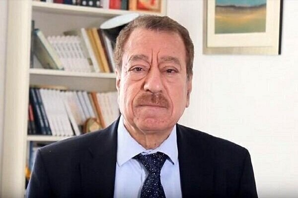 عطوان: ترامپ سعی میکند با تهدیدها، ترسش را مخفی کند
