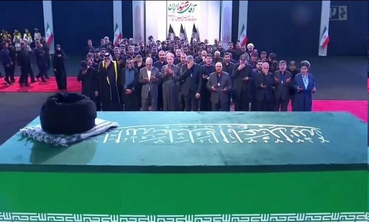 گزارش الاخبار از «تشییع قرن»