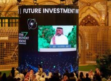 عبور از داووس صحرا تا سایه جنگ؛ محمد بن سلمان رویارو با سه بحران بنیادین