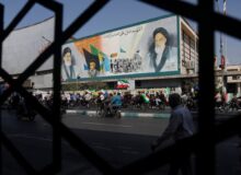 آکسیوس: مذاکرات ۱۲ ساعته قطر در تهران برای جلوگیری از جنگ دوباره ایران و آمریکا؛ همزمان کاخ سفید هم در جریان بود/ ادامه رایزنی شنبه در دوحه